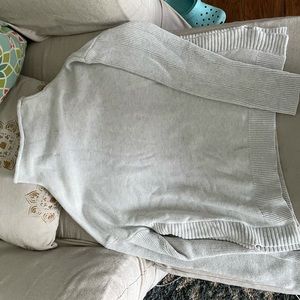 Tahari Sweater